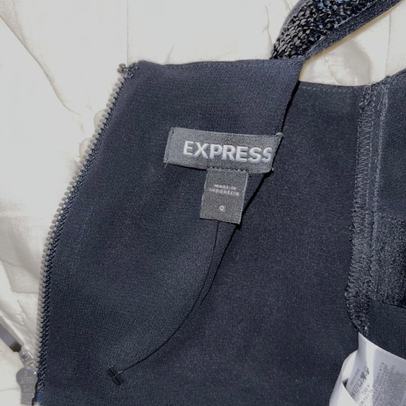 Express shimmery party top - Picture 5 of 8